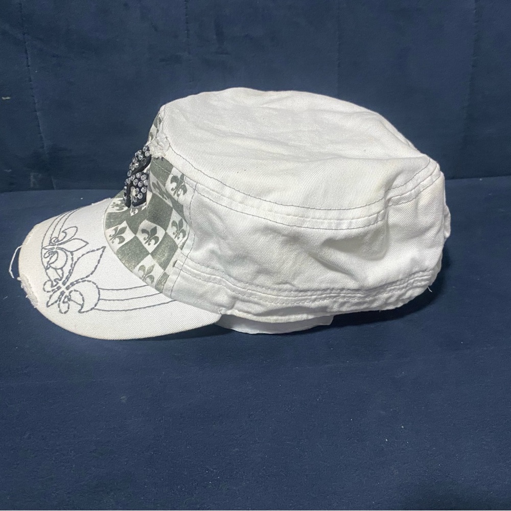 Checkered Cap with Rhinestone - Picture 5 of 5